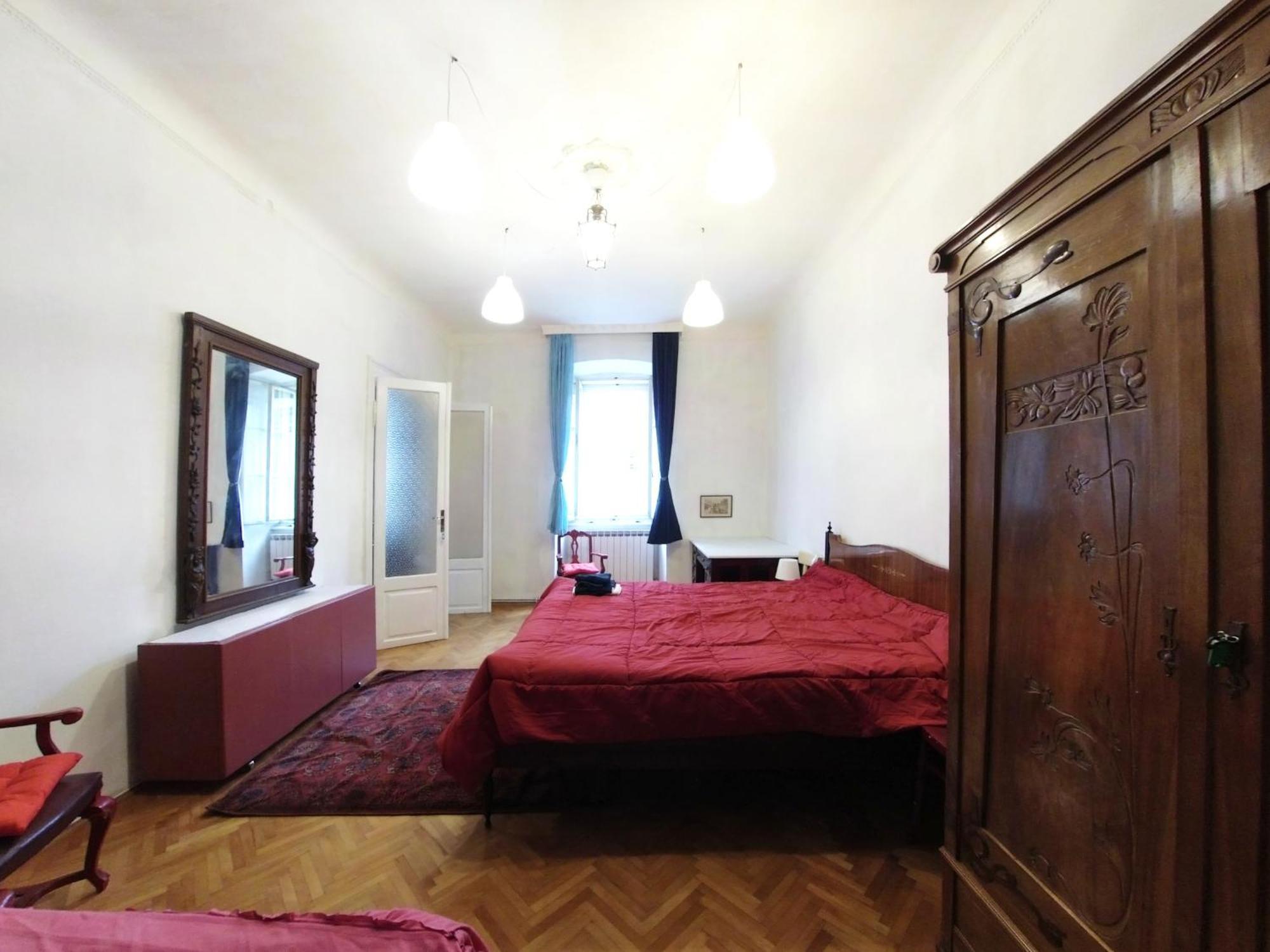 Casa Antica - Historical Apartment In Old City Center Trieste Værelse billede